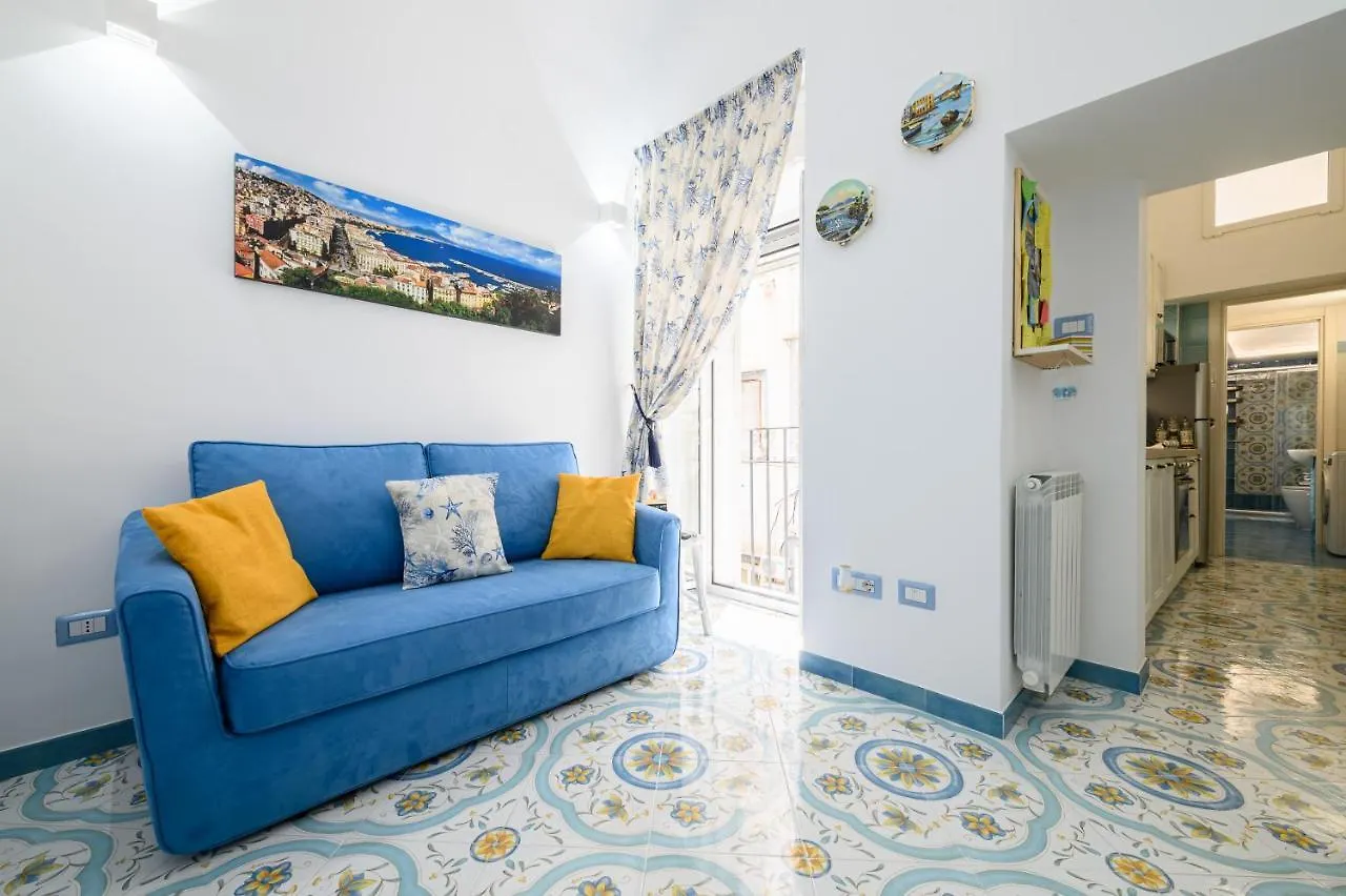 Serematte Al 26 Naples Italy
