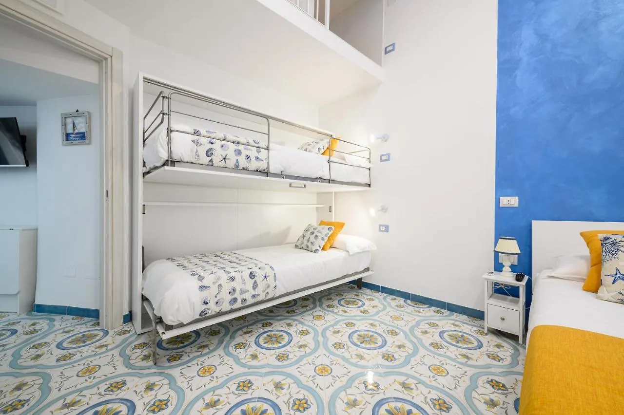 Serematte Al 26 Naples