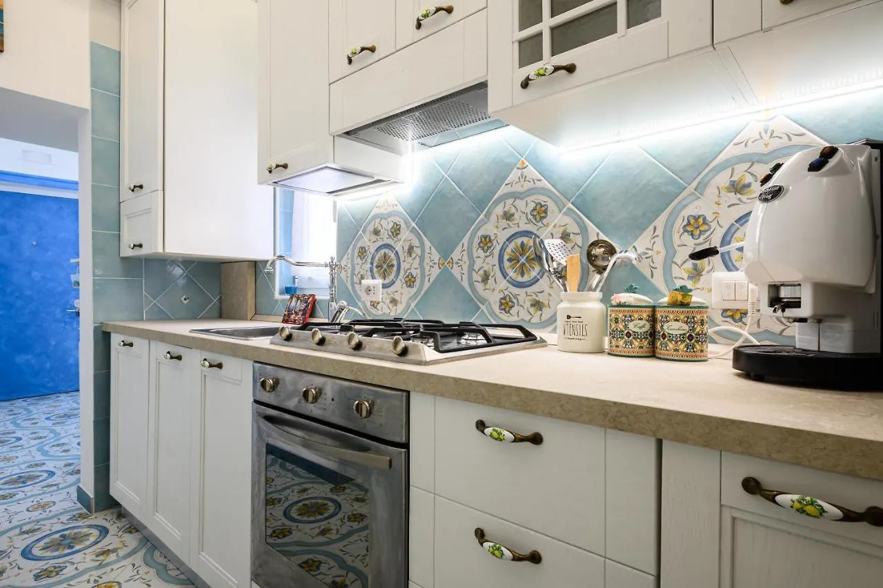 Apartment Serematte Al 26 Naples Italy